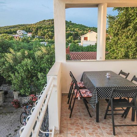 Lola'S Apartments Tribalj Екстериор снимка