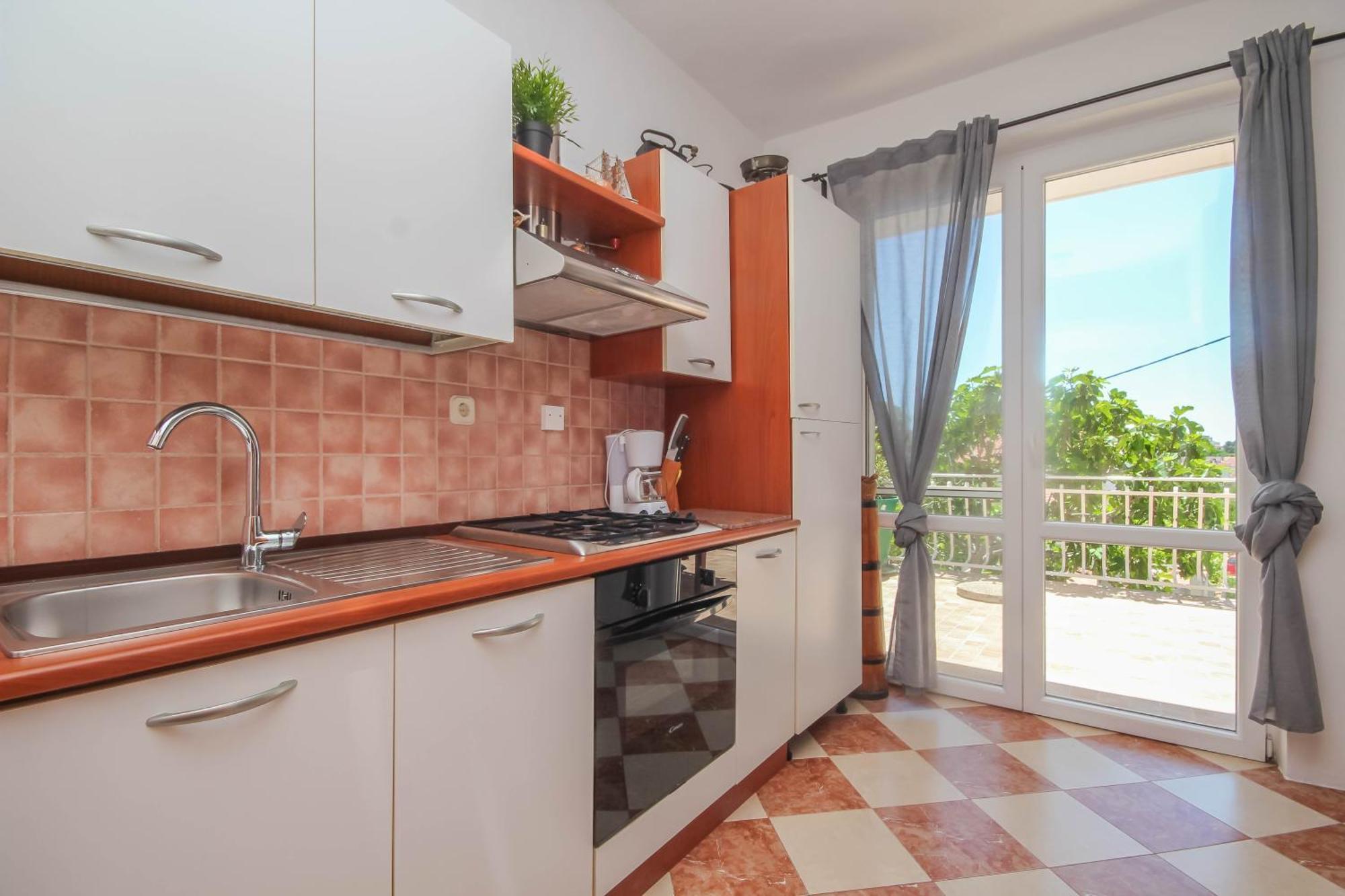 Lola'S Apartments Tribalj Стая снимка