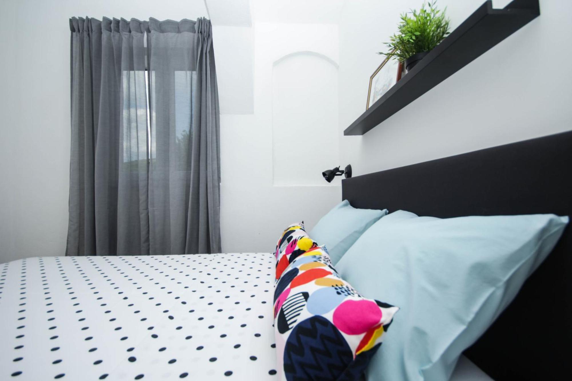 Lola'S Apartments Tribalj Екстериор снимка