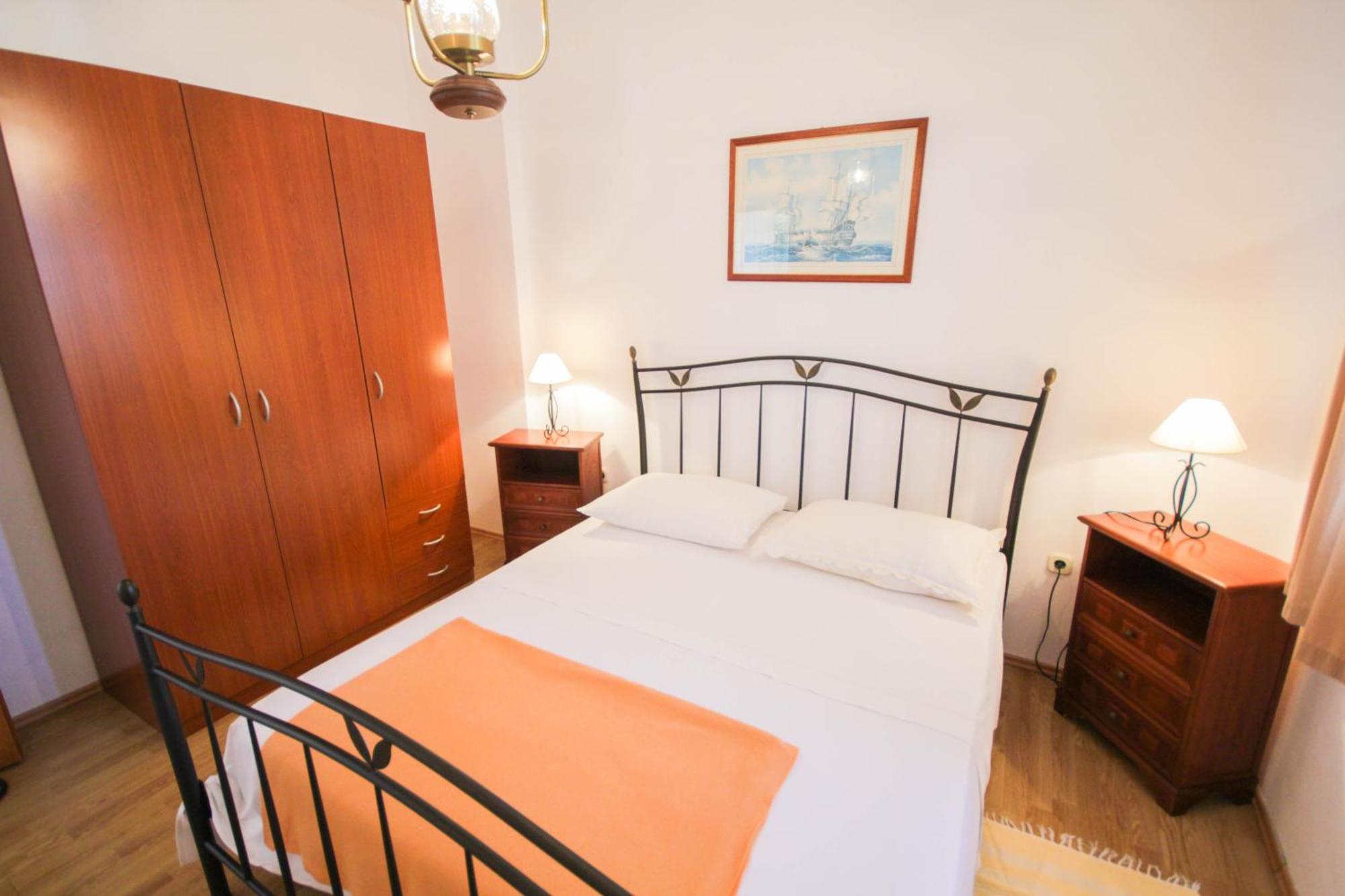 Lola'S Apartments Tribalj Стая снимка